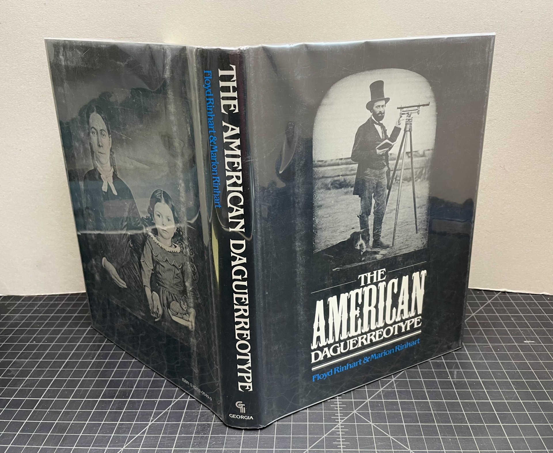 THE AMERICAN DAGUERREOTYPE