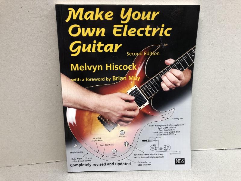 洋書 Make Your Own Electric Guitar Second Edi 041521-L_1.jpg
