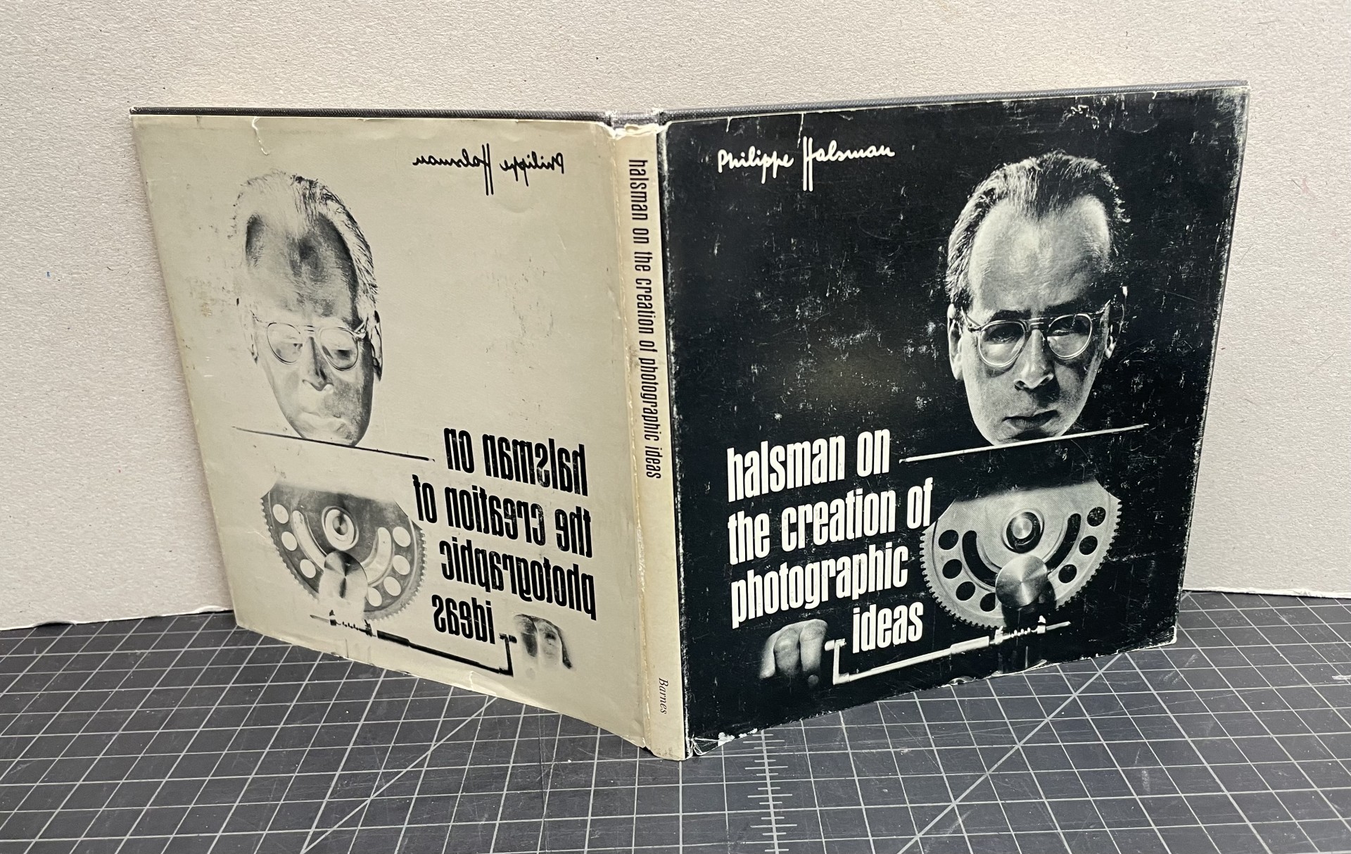 Image for HALSMAN ON THE CREATION OF PHOTOGRAPHIC IDEAS ( signed ) HALSMAN ON THE CREATION OF PHOTOGRAPHIC IDEAS ( signed )