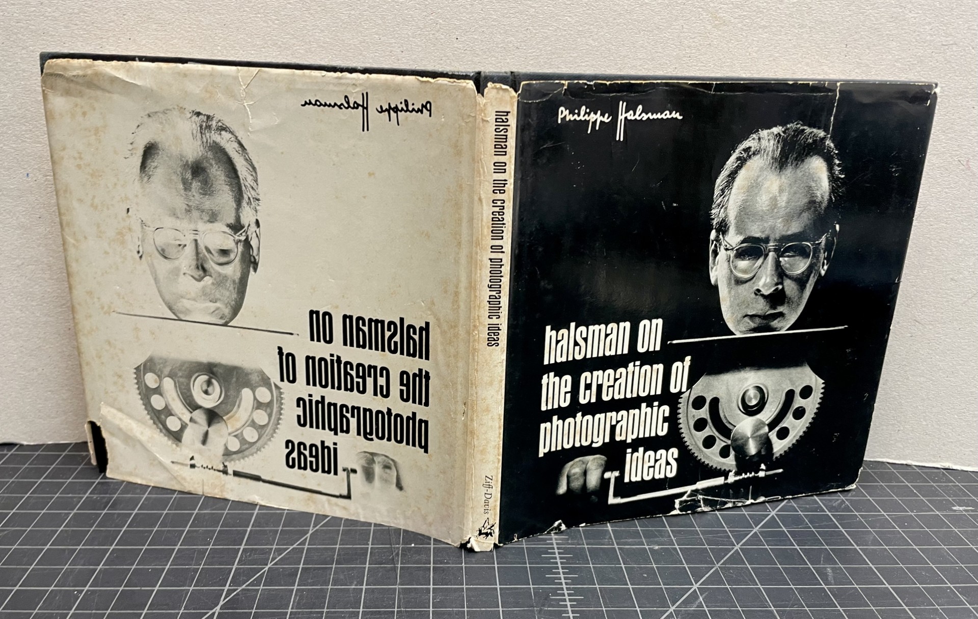 HALSMAN ON THE CREATION OF PHOTOGRAPHIC IDEAS ( signed )