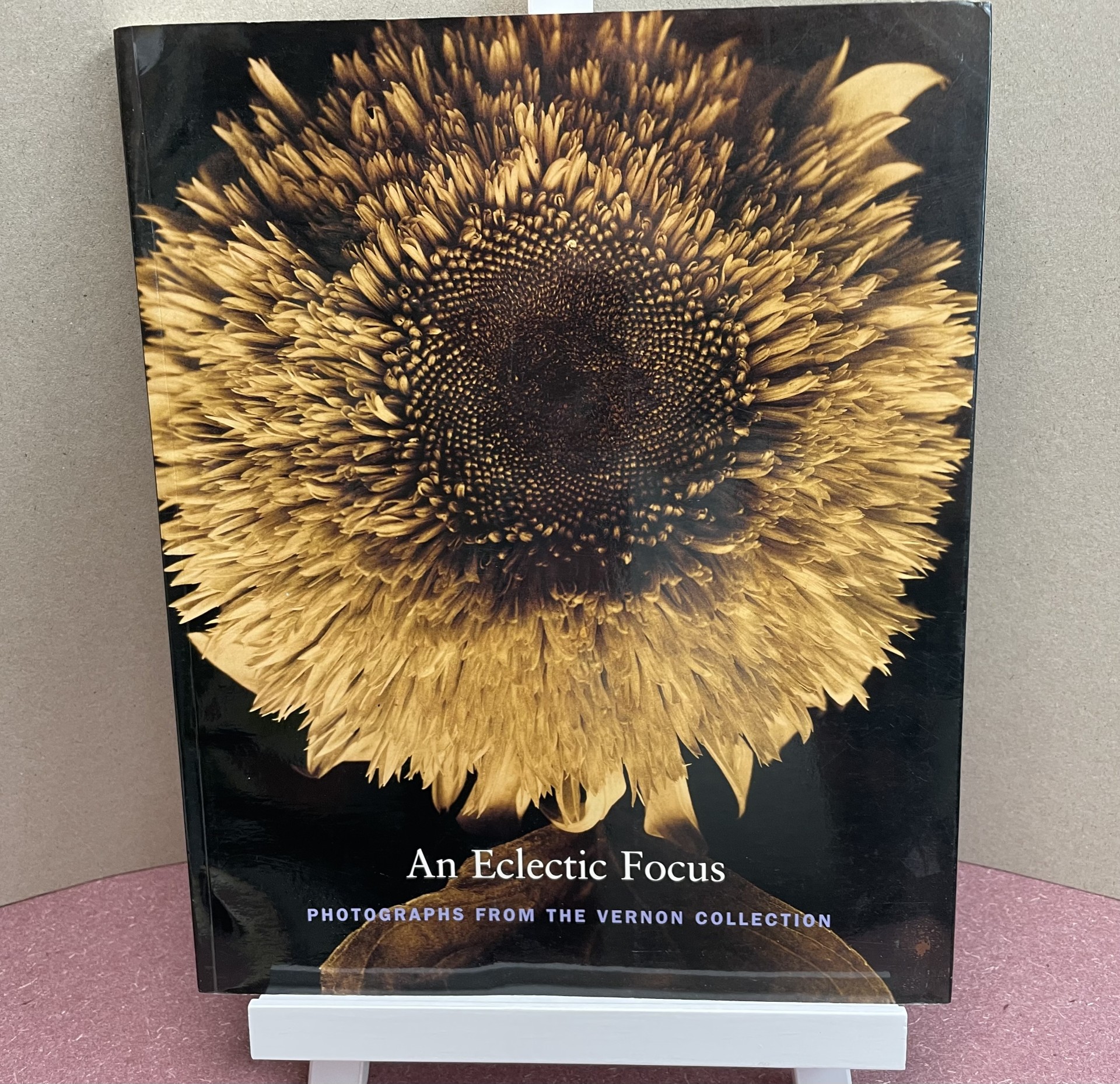 AN ECLECTIC FOCUS : Photographs from the Vernon Collection