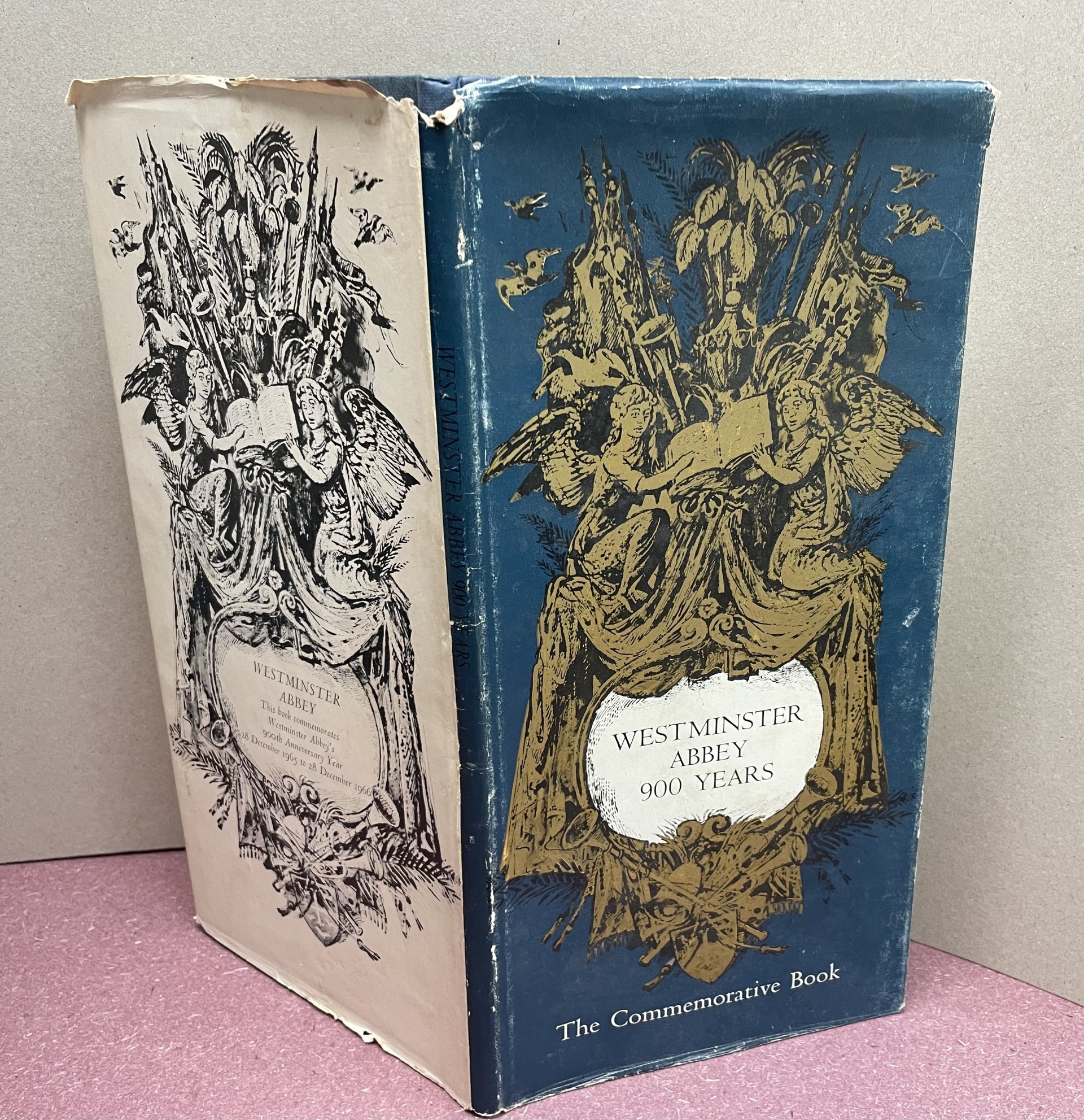 Westminster Abbey 900 Years : The Commemorative Book