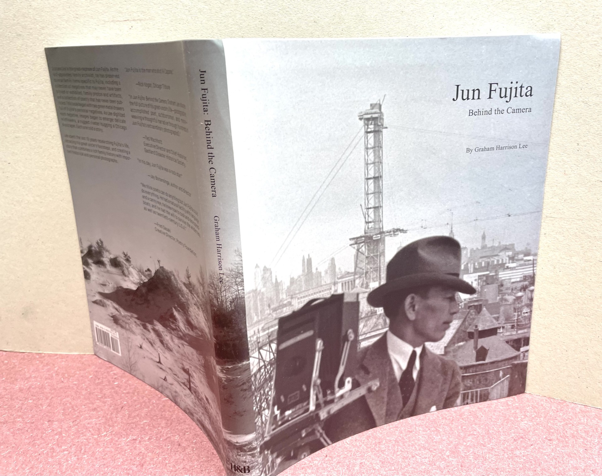 JUN FUJITA : Behind the Camera